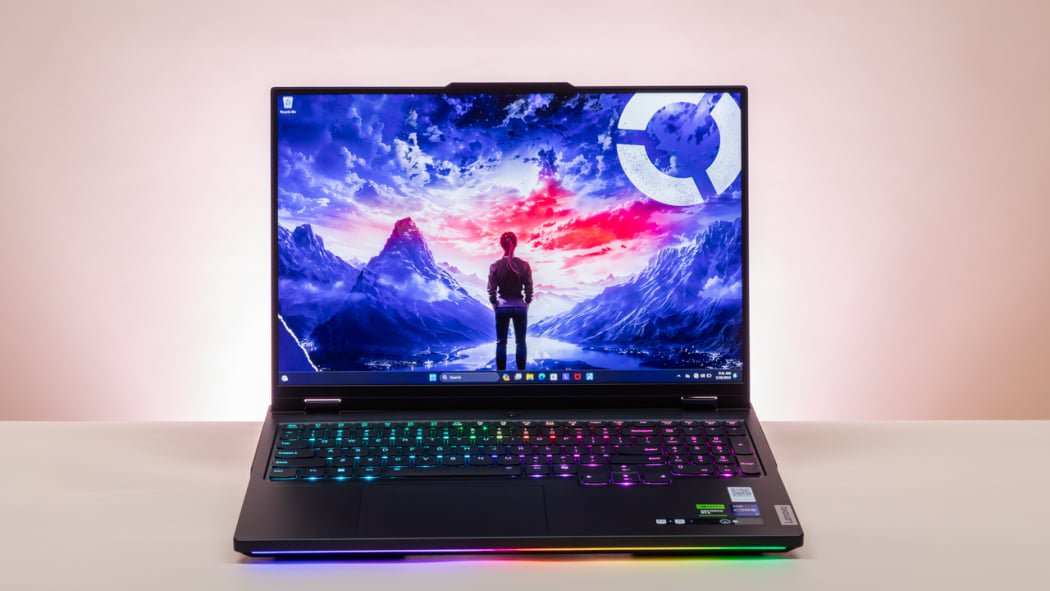 Lenovo Legion Pro 7i (Gen 9)